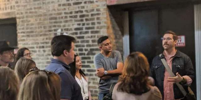 Chicago Ghosts & Haunted History Walking Tour - Image 2