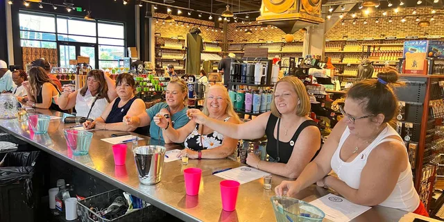 Pigeon Forge Spirits and Wine Tour - Image 5