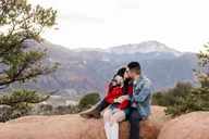 Colorado Springs Photoshoot in Garden of the Gods thumbnail 3