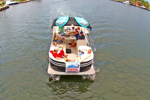 Fort Lauderdale Private Boat Cruise with Watertoys - Image 6