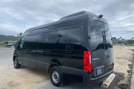Honolulu Private Airport Transfer thumbnail 3