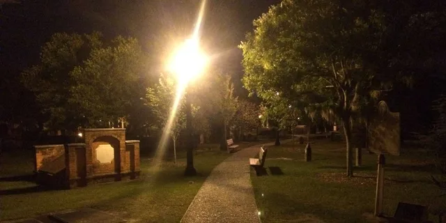 Savannah Pub Crawl and Ghost Tour - Image 2
