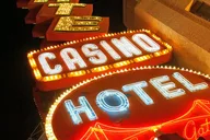 Los Angeles to Las Vegas Road Trip thumbnail 6