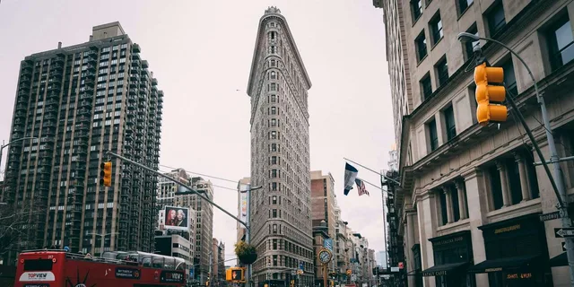 New York Empire State Building and Manhattan Walking Tour - Image 6
