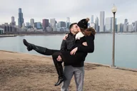 Chicago Walking Tour: Love Stories & Landmarks 2 hr thumbnail 2