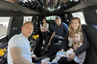 New York City Limo Tour to Woodbury Common Outlets thumbnail 4