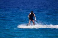Maui Electric Surfboard Experience thumbnail 3
