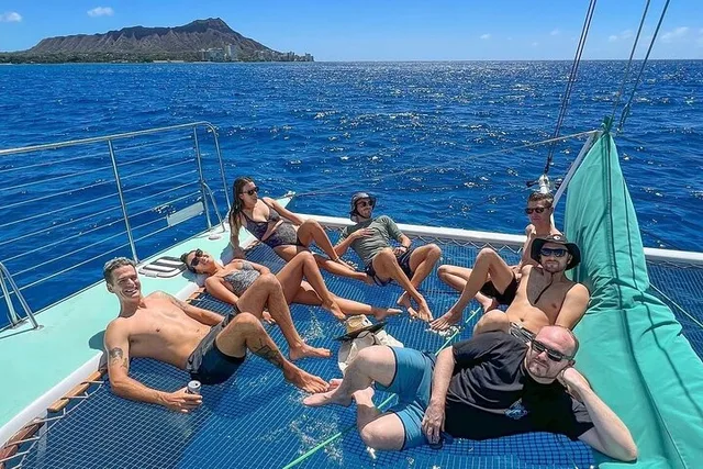 Waikiki Private Catamaran Charter - Image 3