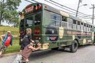 Chattanooga Comedy Bus Tour thumbnail 1