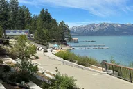 South Lake Tahoe Stand Up Paddleboard Lesson thumbnail 6