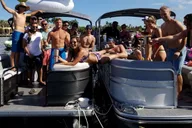 Fort Lauderdale Private Pontoon Boat Tour thumbnail 3