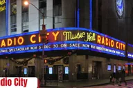 New York City Pedicab Tour of Broadway and City Lights 40 Min thumbnail 5