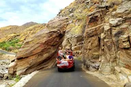 Palm Springs Indian Canyons Jeep and Hiking Tour thumbnail 1