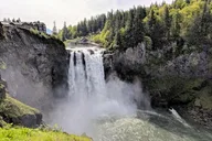 Seattle Wine and Waterfall Day Tour thumbnail 3