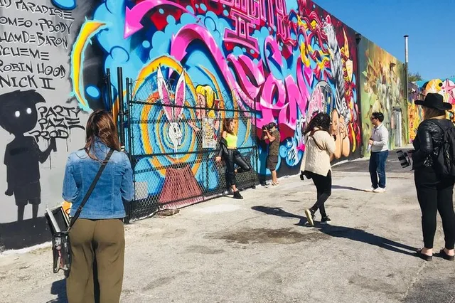 Miami City Tour and Cruise - Image 4