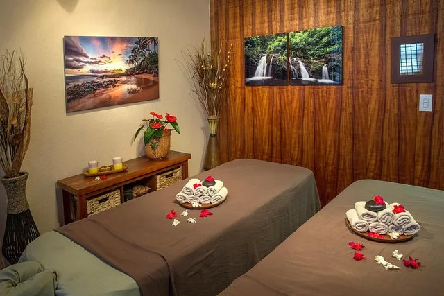 Honolulu Couples Massage 90 Min - Image 4