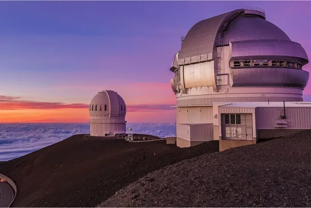 Hilo Mauna Kea & Waterfalls Tour - Image 1