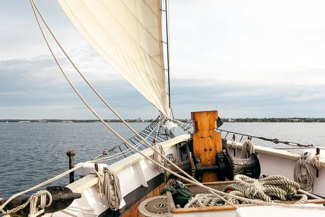 Grand Traverse Bay Evening Sail - Image 6