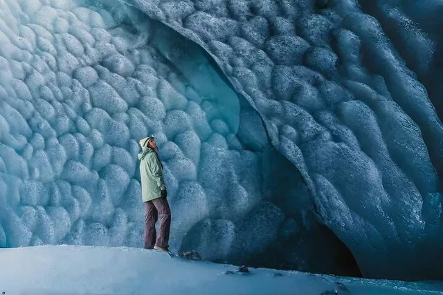 Fairbanks Castner Glacier Ice Cave Adventure 8.5 hr - Image 2