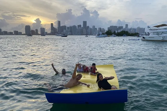 Miami Private Boat Tour - Image 3