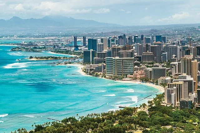 Honolulu Airport Private SUV Transfer - Image 6