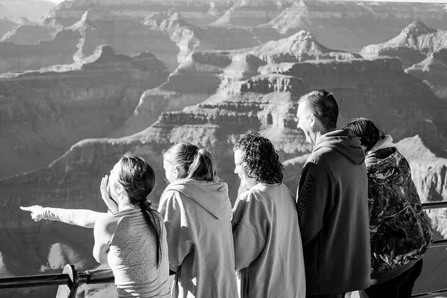 Glen Canyon Professional Photo Shoot - Image 3
