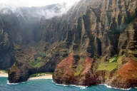Kauai Doors-Off Helicopter Tour thumbnail 2