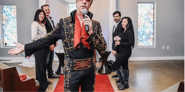 Las Vegas Elvis Wedding Ceremony - Image 5