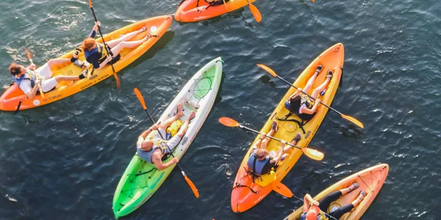 Austin Kayak Rental on Lady Bird Lake - Image 1