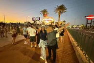 Las Vegas Sightseeing Tour thumbnail 5