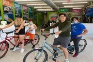 Miami Beach Tandem Bike Rental thumbnail 2