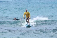 Waikiki Surfing Lesson thumbnail 5
