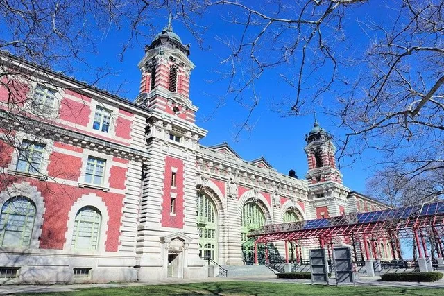New York City Statue of Liberty and Ellis Island Private Tour - Image 4