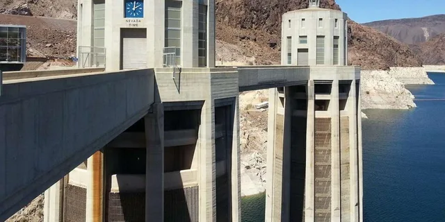 Las Vegas Hoover Dam Tour with Power Plant & Bridge - Image 1