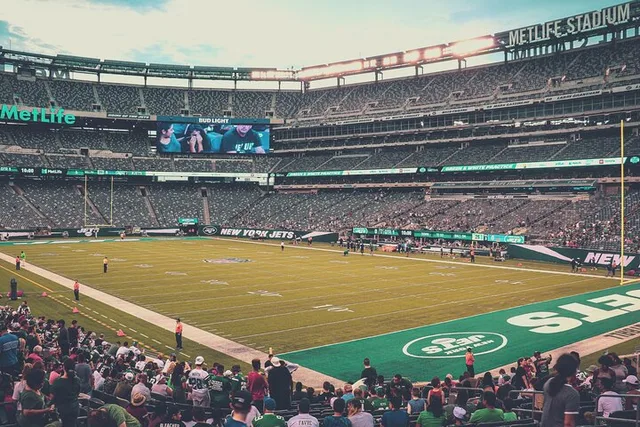 New York Jets Football Game at MetLife Stadium - Image 6