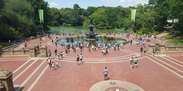 New York Central Park Walking Tour - Image 1