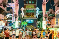 Las Vegas Hop-On Hop-Off Bus Tour thumbnail 4