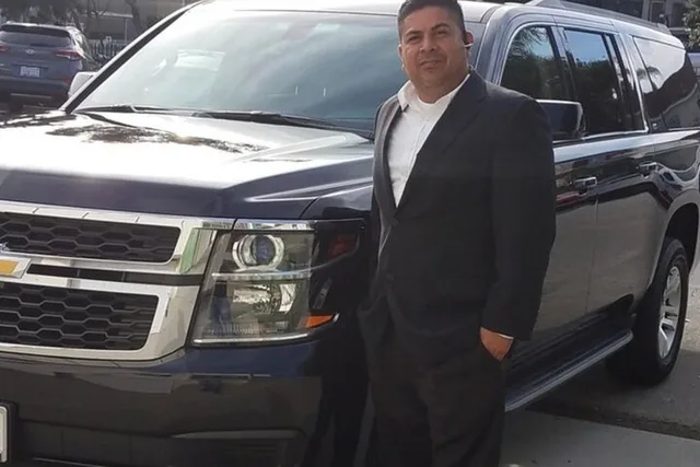 Los Angeles Private Transfer with Chauffeur - Image 2