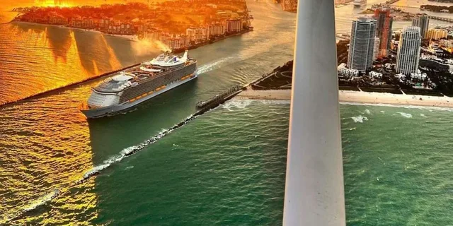 Miami Beach Sunset Flight Tour - Image 4
