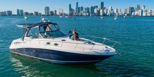 Miami Boat Rental 37-Foot Sundancer 4 hr - Image 4