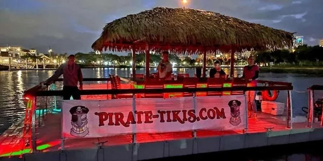 Tampa Hillsborough River Evening Boat Tour - Image 1