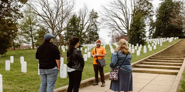 Arlington Cemetery Kennedy Memorials Tour - Image 4