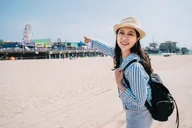 Los Angeles Private Vehicle Tour thumbnail 1