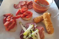 Hollywood Walking Food Tour thumbnail 5