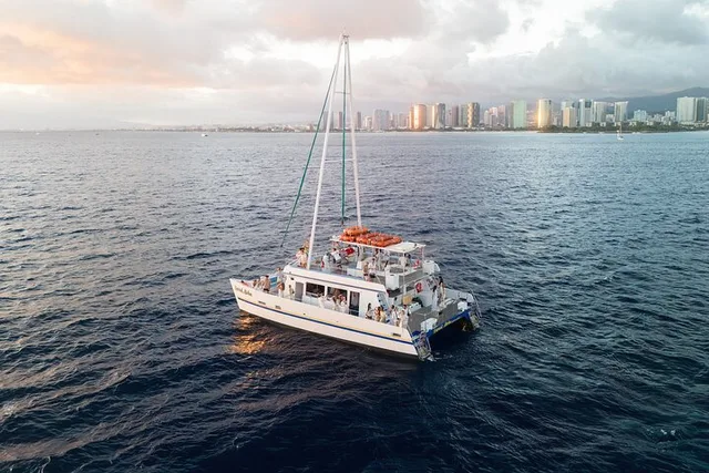 Oahu Sunset Cruise - Image 5