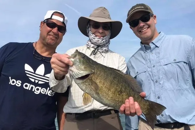 Erie Smallmouth Bass Fishing Charter - Image 6