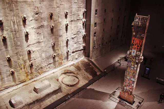 New York City 9/11 Memorial and Ground Zero Tour - Image 3