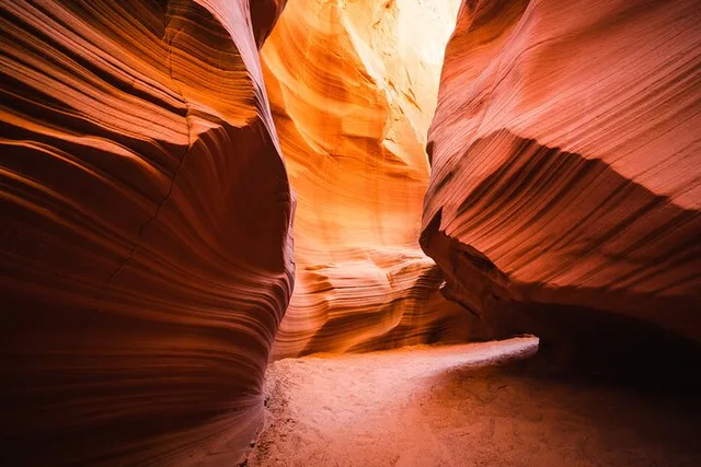 Page Antelope Canyon Tour - Image 3