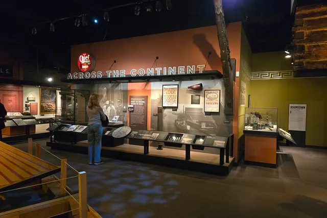 Chicago History Museum Private Tour - Image 5