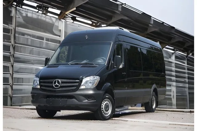 Honolulu Airport Transfer by Sprinter Van - Image 1